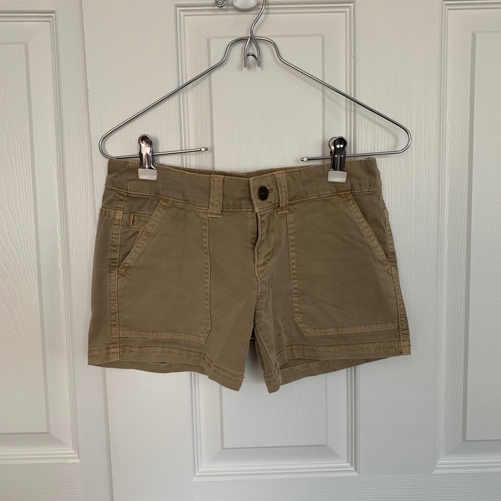 Mossimo Women’s Cargo Shorts Mid-Rise
